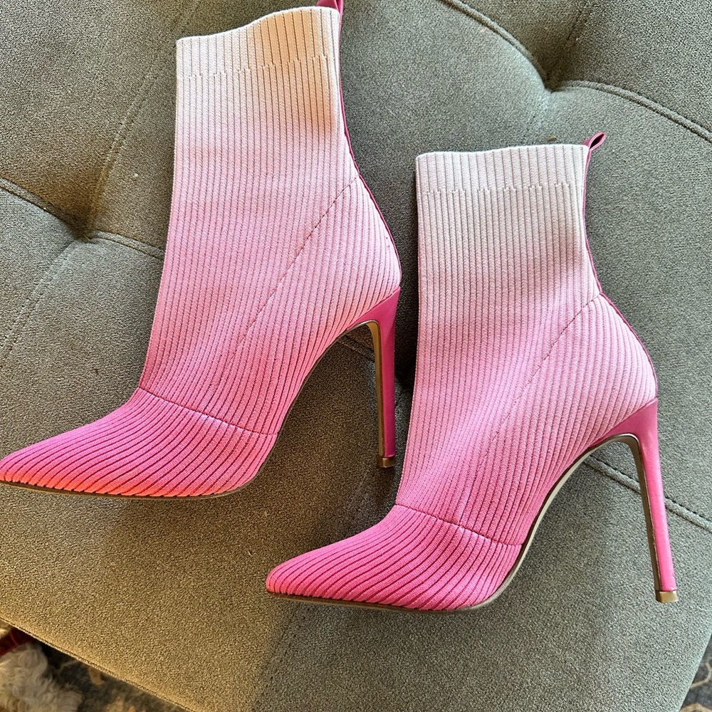 Steve Madden Pink Heeled Boots